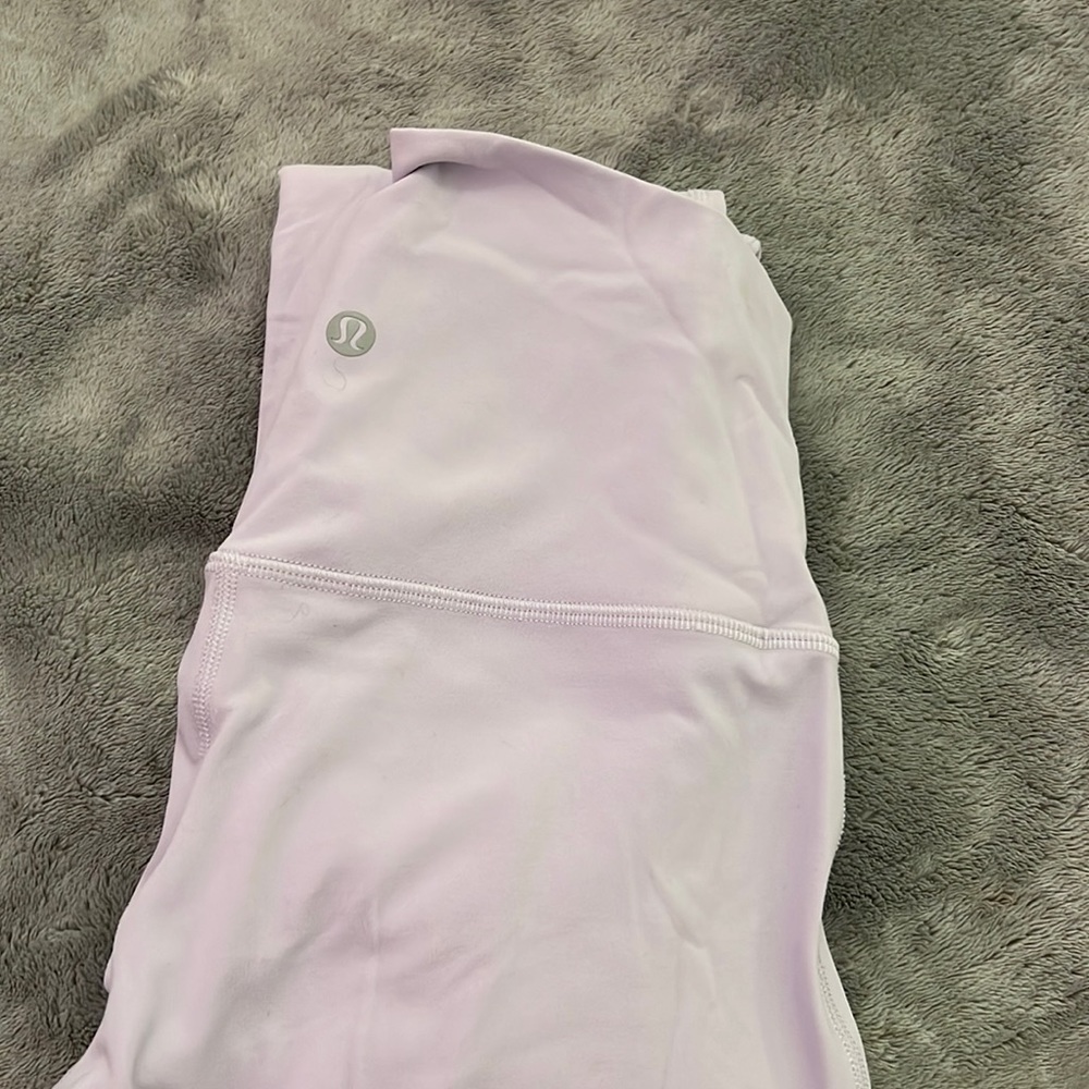 Light purple lululemon leggings